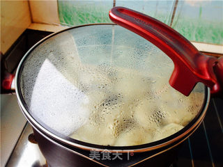 莲藕猪肉馅饺子的做法步骤:15
