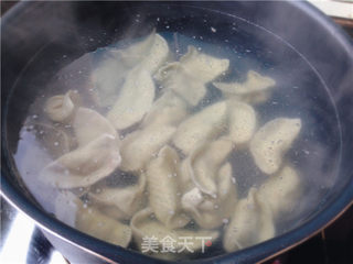 莲藕猪肉馅饺子的做法步骤:16