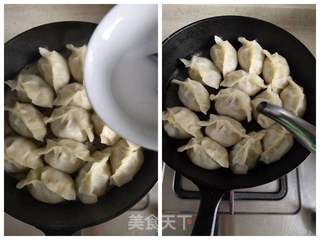 彭豆带你做白菜猪肉馅饺子(内附煎饺做法)的做法步骤:16