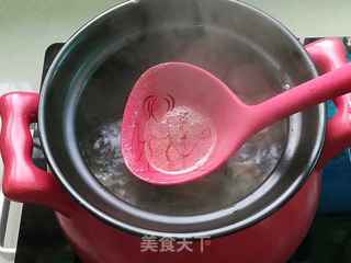 栗子马蹄老鸡汤的做法步骤:5