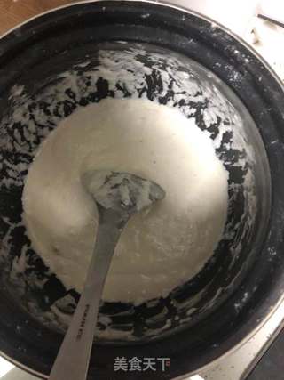 火腿蛋饼的做法步骤：1