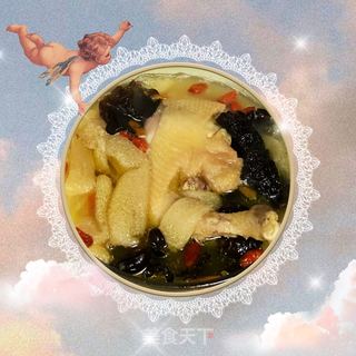 陈皮枸杞木耳竹荪鸡汤的做法步骤：8