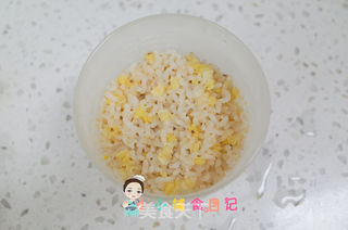 12个月以上辅食紫薯奶酪谷物米饼的做法步骤:2