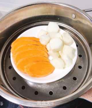 【红薯荸荠泥】6-8月龄宝宝辅食的做法步骤:5