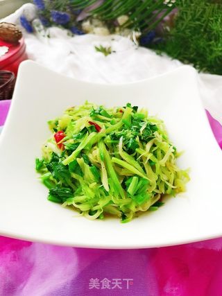 芹菜炒青萝卜丝的做法步骤:6