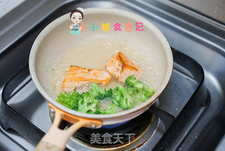9个月以上不用一滴油的香煎三文鱼 的做法步骤:5