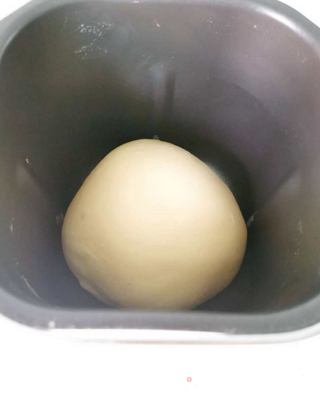 圣诞老人馒头的做法步骤:3