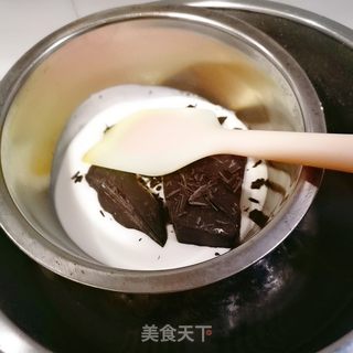 树桩蛋糕卷的做法步骤:16