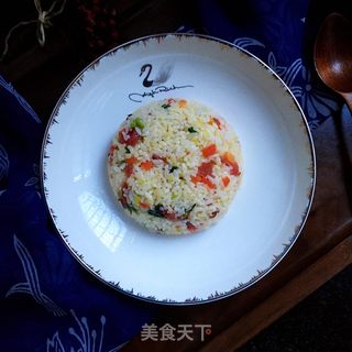 红萝卜腊肠炒饭的做法步骤：8