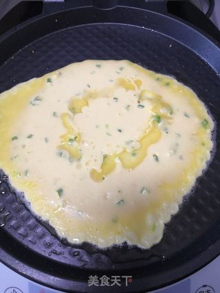 葱花鸡蛋卷饼的做法步骤:6