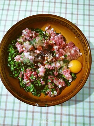 芝麻煎饺的做法步骤:2