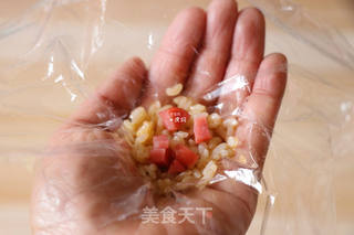 爆浆芝士饭团的做法步骤:4
