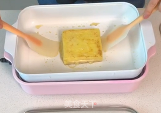 五分钟懒人快手早餐——港式西多士的做法步骤:5