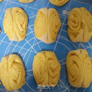 南瓜蝴蝶花卷的做法步骤:9