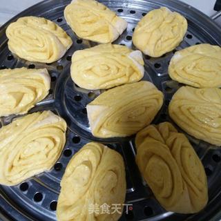 南瓜蝴蝶花卷的做法步骤:10