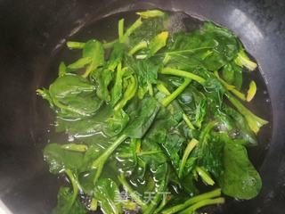 胡萝卜菠菜拌粉丝的做法步骤:4