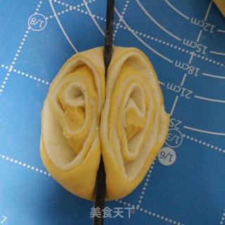 双色蝴蝶花卷的做法步骤:9