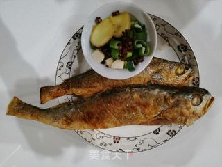 红烧黄花鱼的做法步骤：1