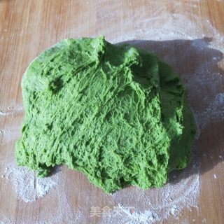 菠菜汁馒头的做法步骤:8