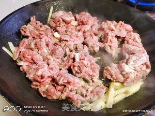 莴笋炒牛肉的做法步骤:4