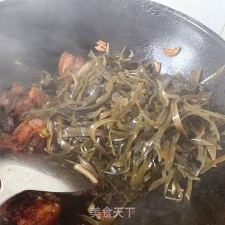 传统酸菜火锅的做法步骤:11