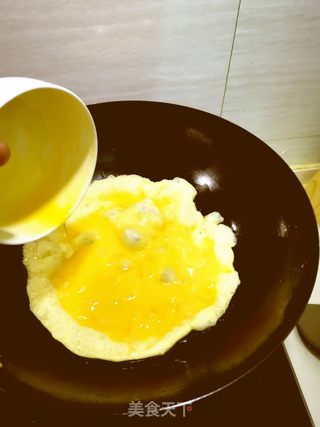 番茄炒蛋的做法步骤:3