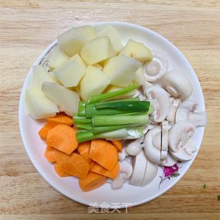 砂锅焖鸡翅的做法步骤:7