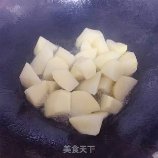 砂锅焖鸡翅的做法步骤:11