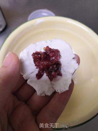 玫瑰汤圆的做法步骤:2