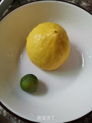 柠檬酸辣大虾的做法步骤：2