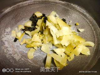 酸菜烧草鱼的做法步骤:3