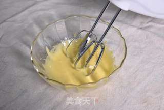 草莓扇贝蛋糕的做法步骤:2
