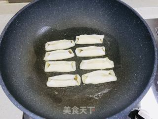 牛肉锅贴的做法步骤：3