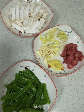 杏鲍菇炒荷兰豆的做法步骤:4