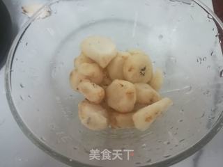 花样面食马蹄鲜虾饺的做法步骤:5