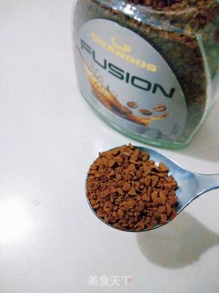 浓香椰奶咖啡的做法步骤:2