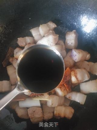 秘制红烧肉(不炒糖色不用油)的做法步骤:8