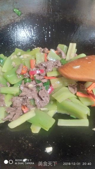 牛肉莴笋的做法步骤：8