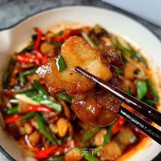 肥而不腻、香辣过瘾的农家小炒肉的做法步骤：11
