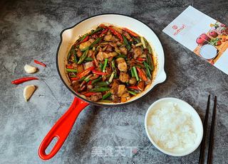 肥而不腻、香辣过瘾的农家小炒肉的做法步骤：10