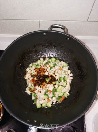 酱爆鸡丁的做法步骤：7