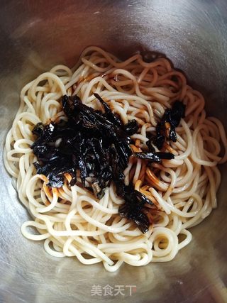 葱油拌面的做法步骤：10