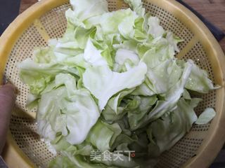 #清炒包菜的做法图解2