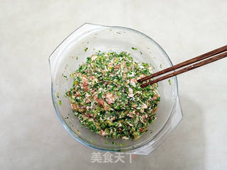 荠菜鲜肉春卷的做法步骤:6