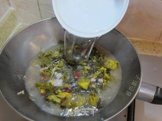 酸菜鱼的做法步骤:5