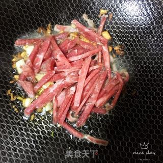 酱汁肉丝拌面的做法步骤：4