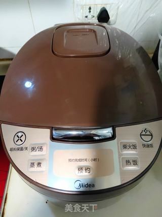 一碗香鲜四溢的腊八粥的做法步骤:7