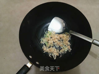 虾皮萝卜汤的做法步骤:3