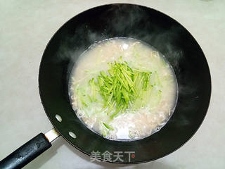 虾皮萝卜汤的做法步骤:7
