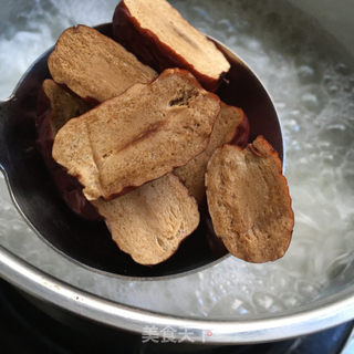 桂圆红枣甜酒蛋的做法步骤：4